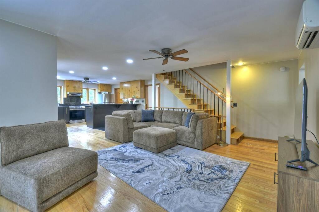The Chariot - Creek Front With Hottub, Fire Pits, Billiards, Ev Charger - Sandalwood Stays Blue Ridge Esterno foto