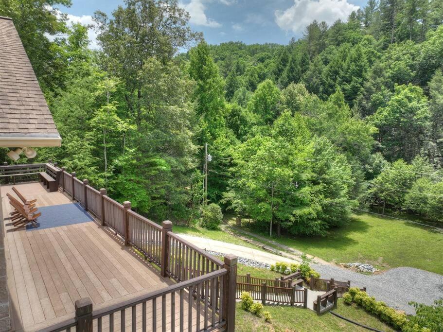The Chariot - Creek Front With Hottub, Fire Pits, Billiards, Ev Charger - Sandalwood Stays Blue Ridge Esterno foto